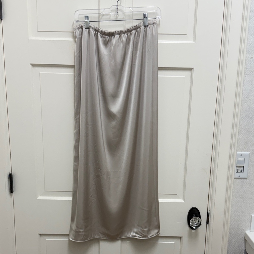 Song of Style Satin Maxi Skirt in Light Taupe - Picture 4 of 6